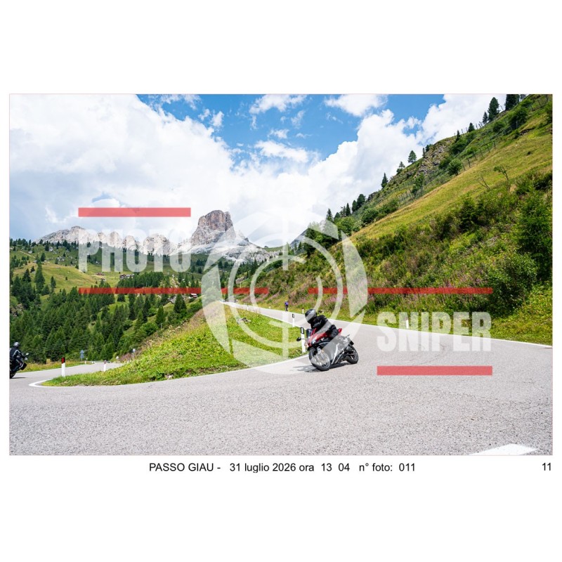 copy of copy of copy of PASSO GIAU VENERDI' 31 LUGLIO 2026 ORA 12.00 - 13.00 FOTO N° 001