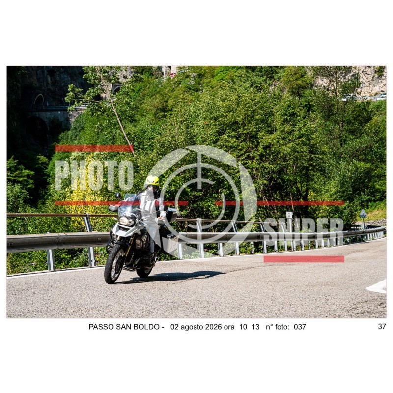 PASSO SAN BOLDO DOMENICA 2 AGOSTO ORA 10.00 - 11.00 N° 037