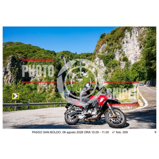 PASSO SAN BOLDO SABATO 8 AGOSTO ORA 10.00 - 11.00 N° 009