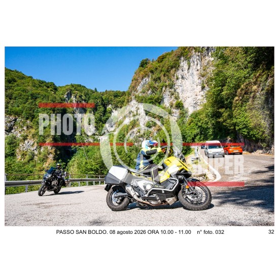 PASSO SAN BOLDO SABATO 8 AGOSTO ORA 10.00 - 11.00 N° 032
