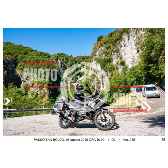 PASSO SAN BOLDO SABATO 8 AGOSTO ORA 10.00 - 11.00 N° 035