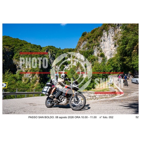PASSO SAN BOLDO SABATO 8 AGOSTO ORA 10.00 - 11.00 N° 052