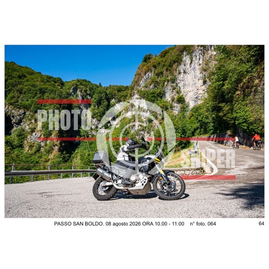 PASSO SAN BOLDO SABATO 8 AGOSTO ORA 10.00 - 11.00 N° 064