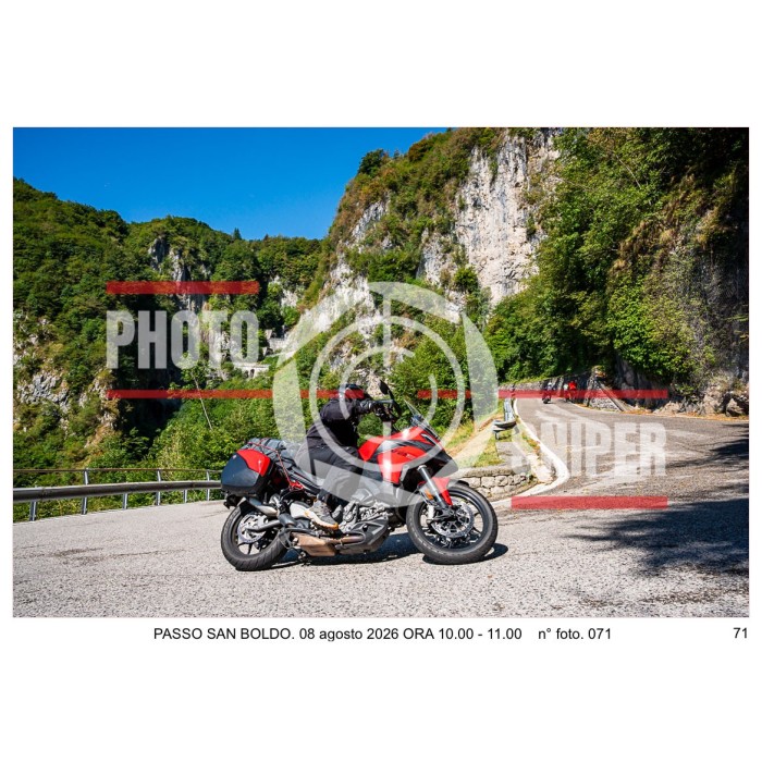 PASSO SAN BOLDO SABATO 8 AGOSTO ORA 10.00 - 11.00 N° 071