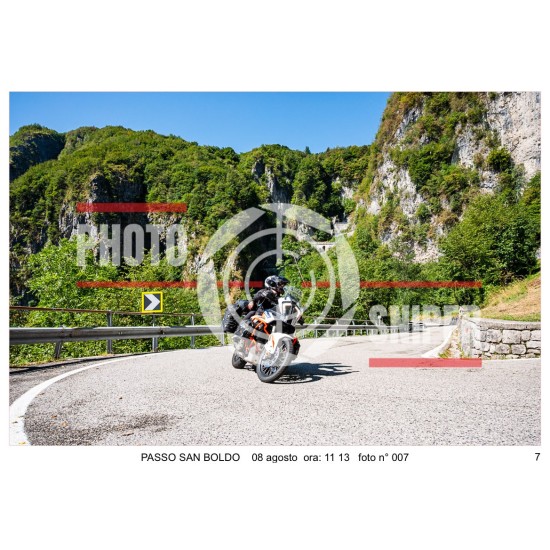 PASSO SAN BOLDO SABATO 8 AGOSTO ORA 11.00 - 12.00 N° 007