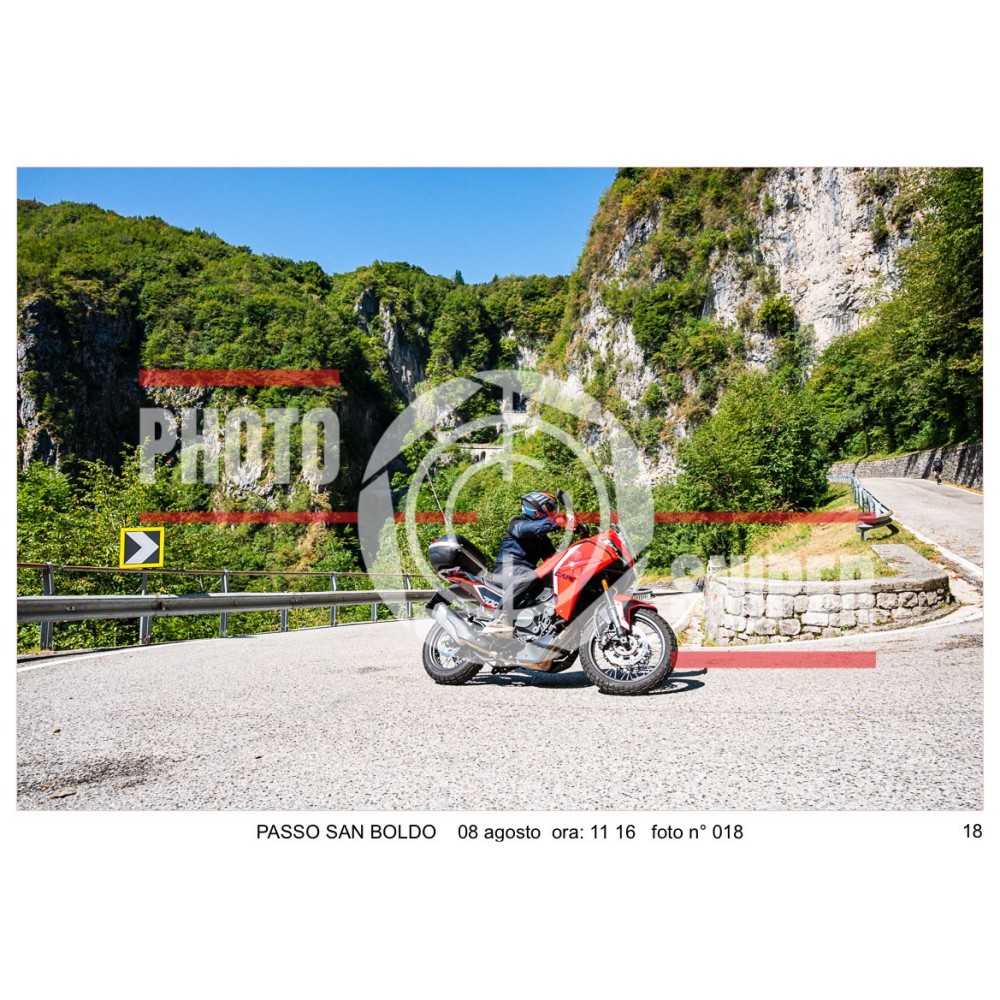 PASSO SAN BOLDO SABATO 8 AGOSTO ORA 11.00 - 12.00 N° 018