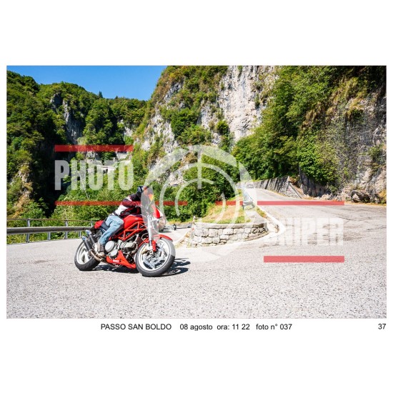 PASSO SAN BOLDO SABATO 8 AGOSTO ORA 11.00 - 12.00 N° 037