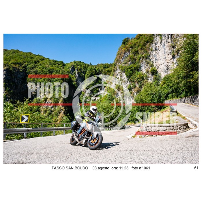 PASSO SAN BOLDO SABATO 8 AGOSTO ORA 11.00 - 12.00 N° 061