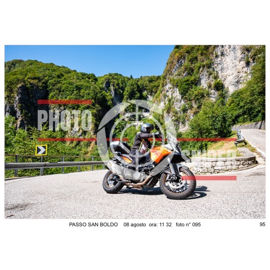 PASSO SAN BOLDO SABATO 8 AGOSTO ORA 11.00 - 12.00 N° 095