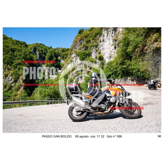 PASSO SAN BOLDO SABATO 8 AGOSTO ORA 11.00 - 12.00 N° 096