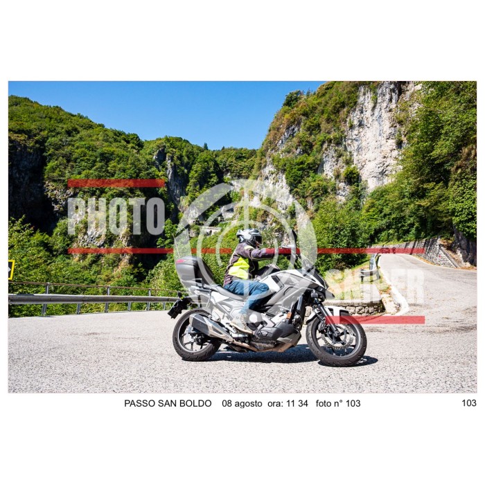 PASSO SAN BOLDO SABATO 8 AGOSTO ORA 11.00 - 12.00 N° 103