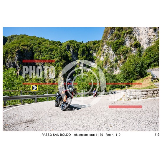 PASSO SAN BOLDO SABATO 8 AGOSTO ORA 11.00 - 12.00 N° 119