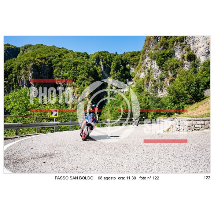 PASSO SAN BOLDO SABATO 8 AGOSTO ORA 11.00 - 12.00 N° 122