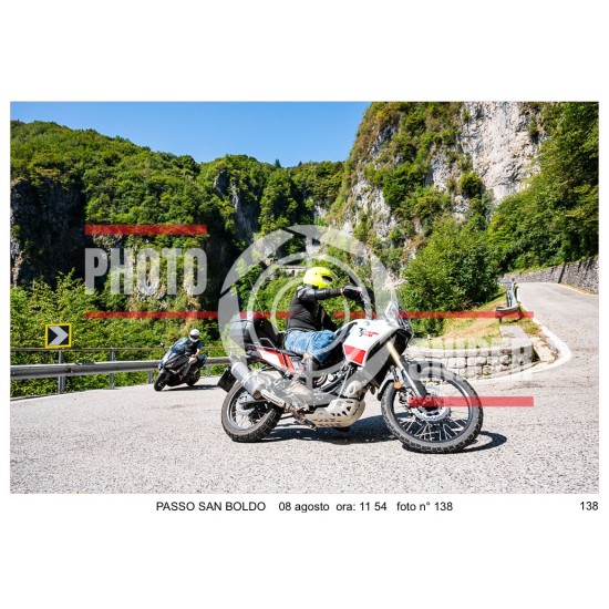 PASSO SAN BOLDO SABATO 8 AGOSTO ORA 11.00 - 12.00 N° 138