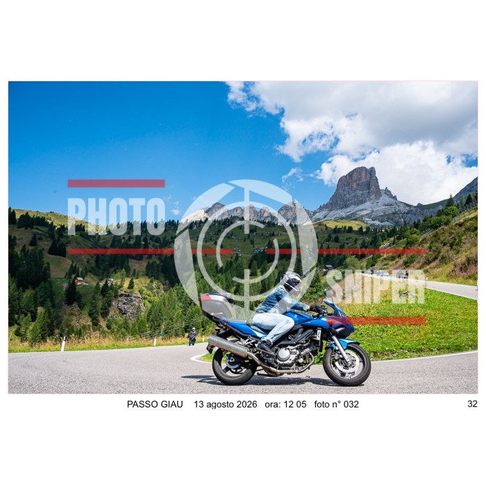 PASSO GIAU GIOVEDI' 13 AGOSTO 2026 ORA 12.00 - 13.00 N° FOTO 032
