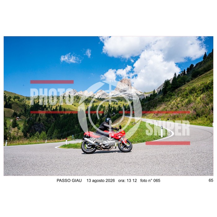 PASSO GIAU GIOVEDI' 13 AGOSTO 2026 ORA 13.00 - 14.00 N° FOTO 065