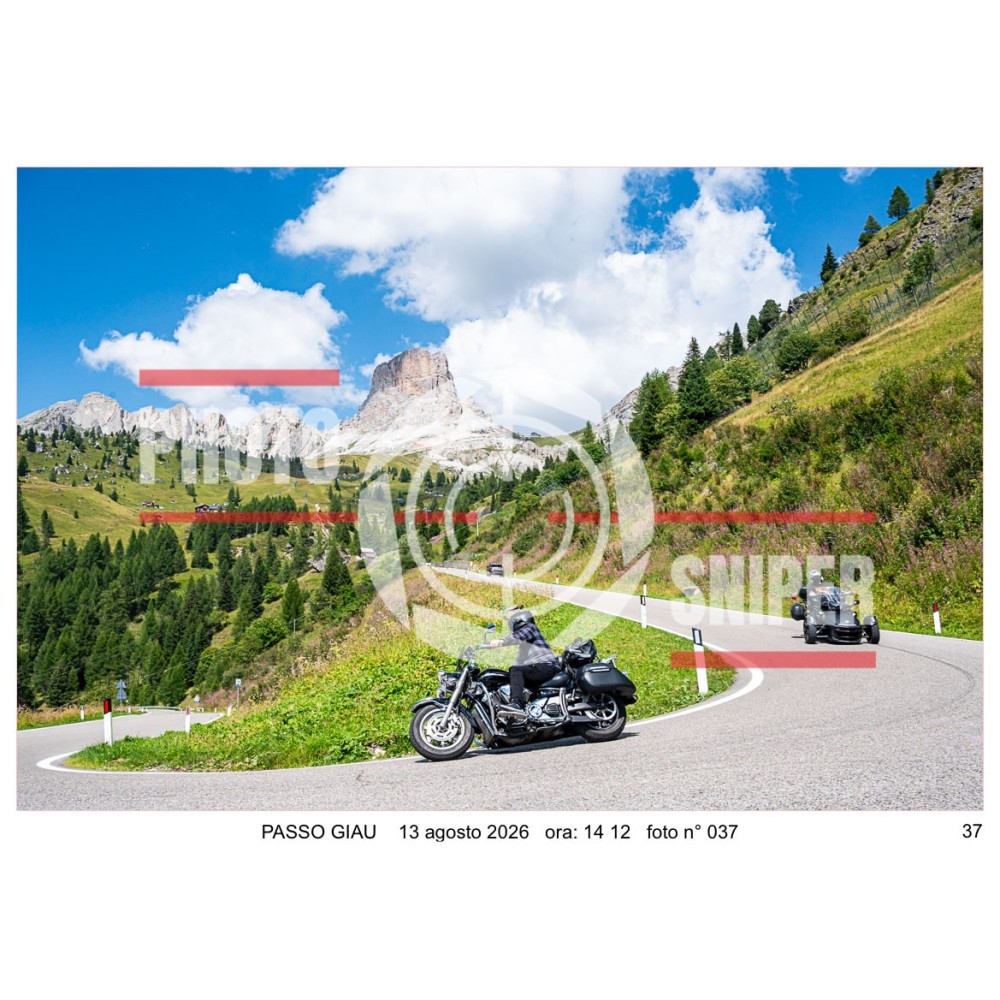 PASSO GIAU GIOVEDI' 13 AGOSTO 2026 ORA 14.00 - 15.00 N° FOTO 037