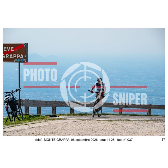 copia di MONTE GRAPPA  DOMENICA 6 SETTMBRE ORA 11.00 - 12.00 foto n° 037