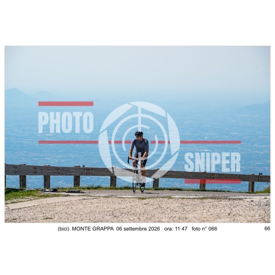 copia di MONTE GRAPPA  DOMENICA 6 SETTMBRE ORA 11.00 - 12.00 foto n° 066