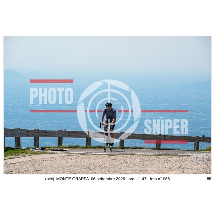 copia di MONTE GRAPPA  DOMENICA 6 SETTMBRE ORA 11.00 - 12.00 foto n° 066